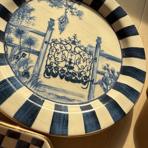 MacKenzie-Childs Set di 4 Piatti in Ceramica Lavabili in Lavastoviglie e Microonde Usati F/S - Foto 12 di 12