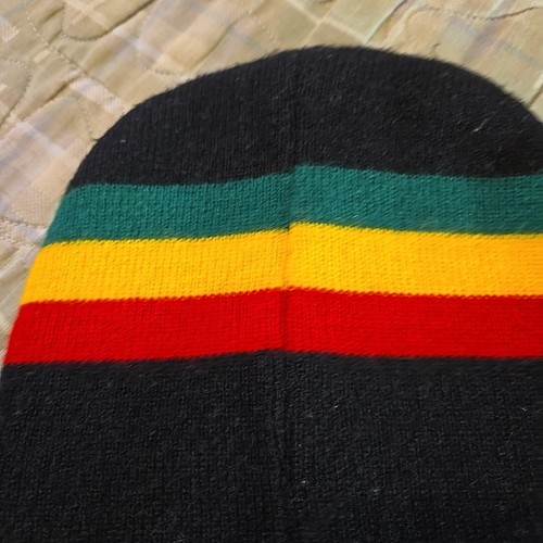 Rastafari - Rasta Lion Of Judah Knit Beanie TOBOGGAN Cuffless - Picture 8 of 11