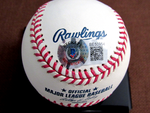 TONY OLIVA #6 BATTING CHAMP 3X TWINS HOF SIGNED AUTO OML BASEBALL BECKETT BEAUTY - Picture 3 of 3