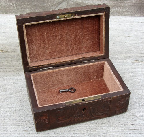Black Forest Box Casket; Jewellery Trinket Swiss Key; Edelweiss Neuchatal; Lined - Picture 3 of 10