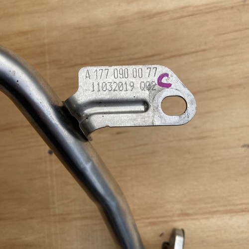 Genuine Mercedes OEM M177 turbo oil line Drain LEFT return AMG c63s A1770900077 - Picture 9 of 22