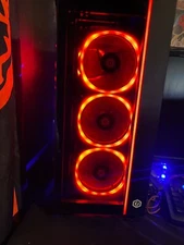 computer desktop pc great size to put on you desk perfect for gaming or work