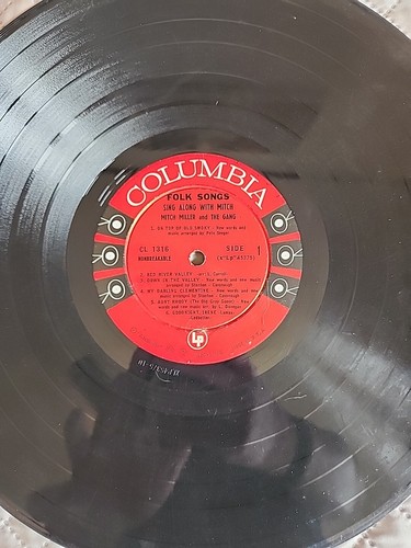 Mitch Miller And The Gang -"Sing Along With Mitch: Folk Songs" Vinyl LP - Picture 4 of 5