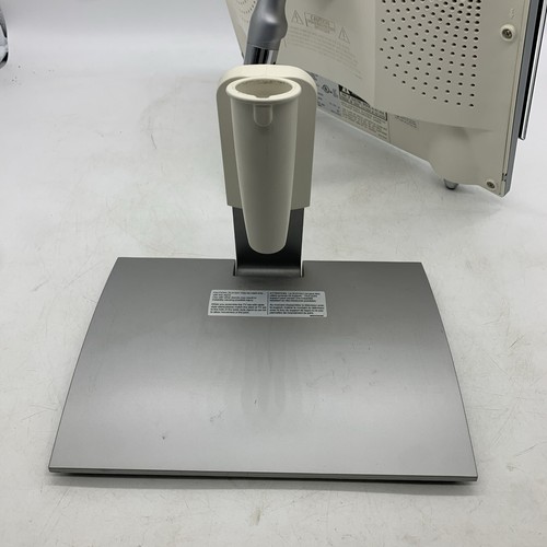 Zenith ZLD15A1 15.1 Inch Flat-Panel With Base - Picture 5 of 17