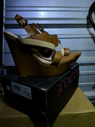 De Blossom Size 9- Womens Brown Wedged Sandals, strappy shoes - Picture 2 of 5