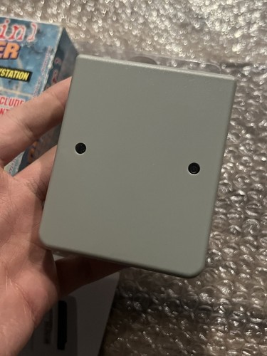 Gold Finger 2-in-1 Cheat Code Accessory for Playstation and Gameboy Adapter CIB - Bild 3 von 12