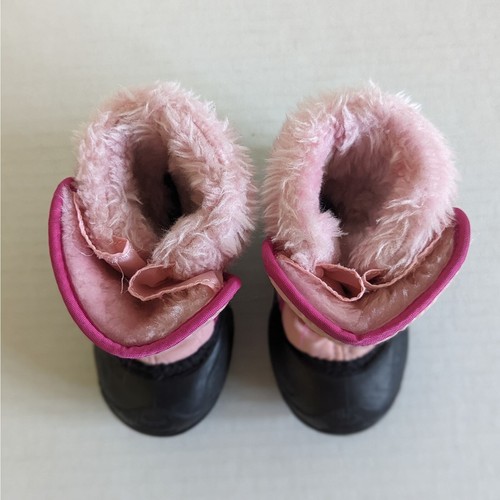 Kamik Pink Snowbug Winter Boots Size 5 Toddler Waterproof Faux Fur - Picture 2 of 9