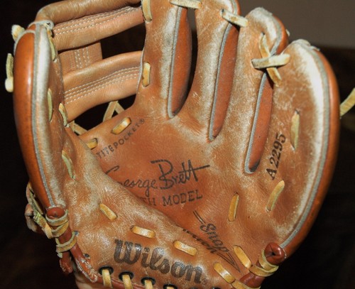 George Brett Baseballhandschuh! 1980 Wilson A2295 Snapback Leder Jugend Vintage - Bild 1 von 4