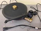 Turntable Kuzma Stabi S with S clamp.