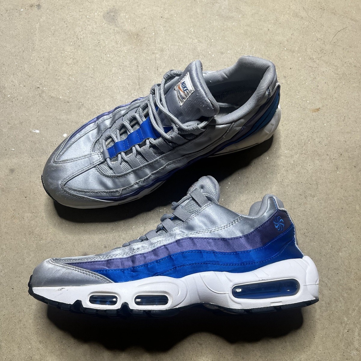 blue and purple air max 95