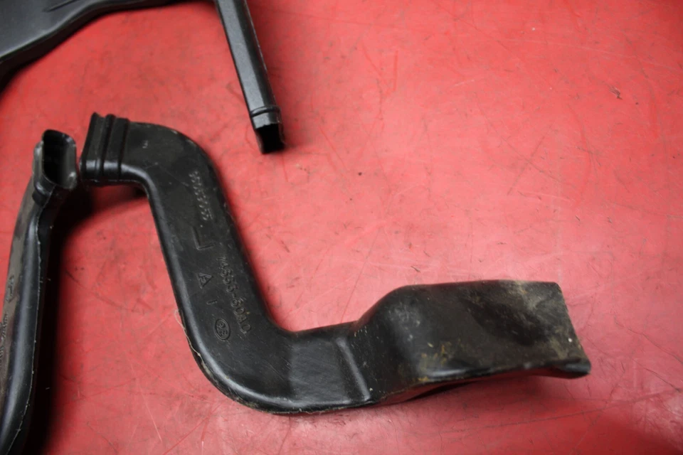 89-98 Geo Tracker Suzuki Sidekick Consola Central Juego de Tubos de Ventilación Foto 3 de 4