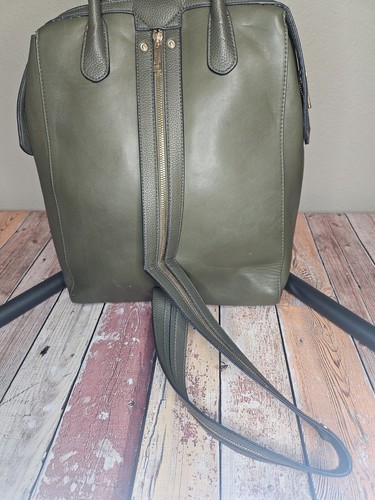 A New Day Womens BACKPACK PURSE Large Convertible Olive Green Pockets Zipper - Picture 3 of 10
