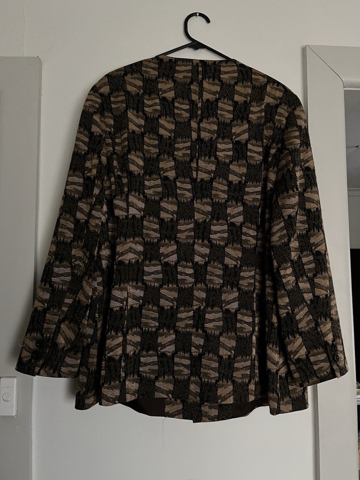 Picture 6 of 10