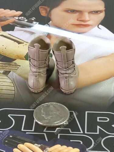 Hot Toys MMS559 Star Wars Disney Rey 1/6 action figure's shoes / Boots only - Picture 2 of 5