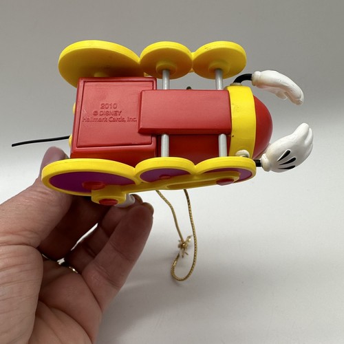 2010 Hallmark Disney Clickety Mickey Mouse Clubhouse Train Engineer - Picture 8 of 16