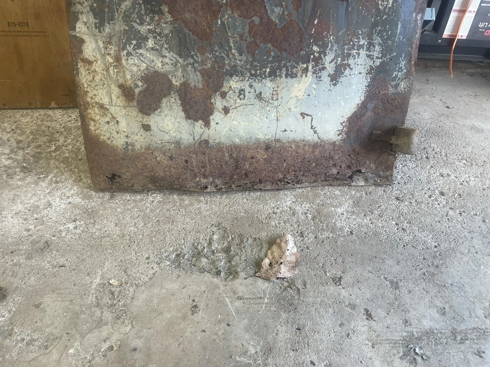 1936 1937 1938 dodge truck Passenger Door Used READ Description Before Purchase - Image 2 of 4