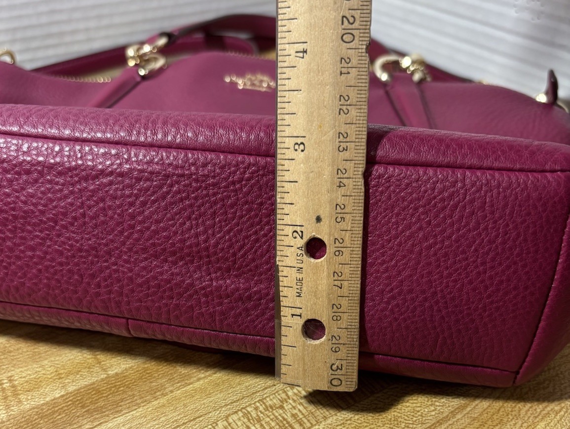 Picture 11 of 16