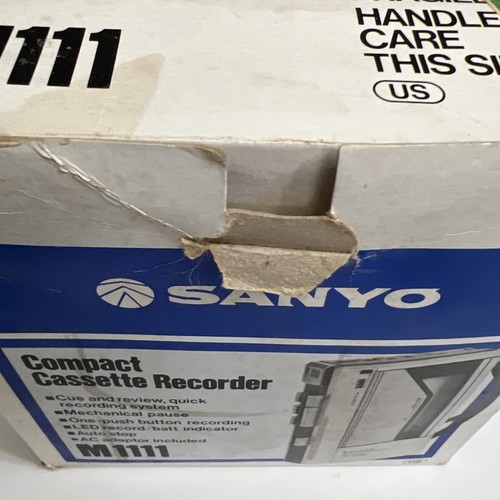 VTG Sanyo Compact Cassette Tape Recorder Player M1111 Power Supply Tested Works - Picture 10 of 10