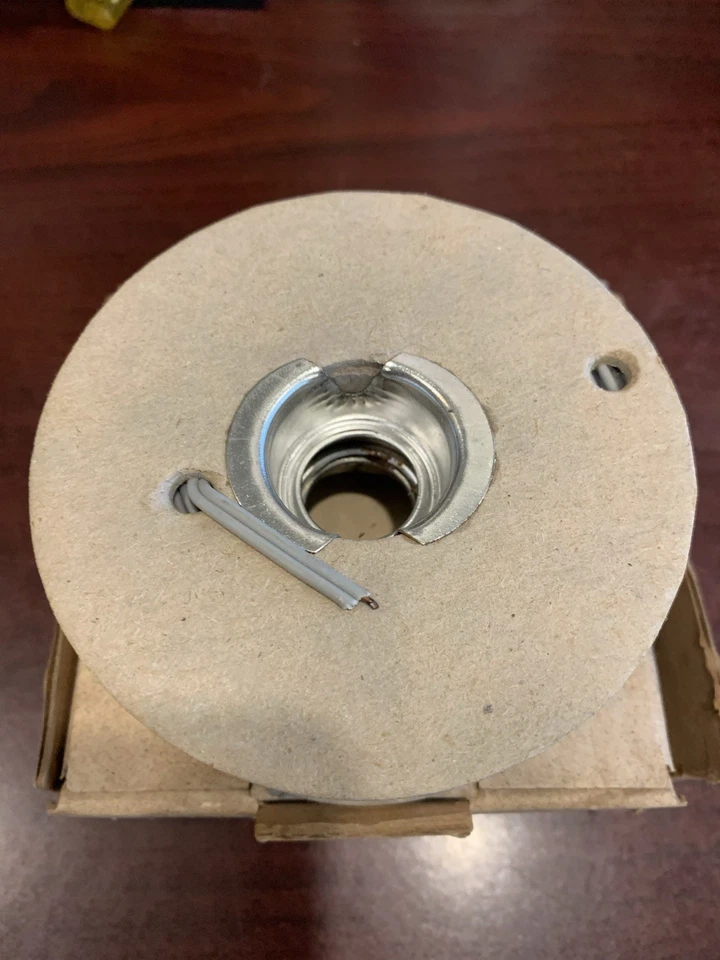 NuTone Model 376 100' 2 Conductor 18 Ga. Solid Copper Lo-Volt Ribbon Wire Roll - Изображение 2 из 4