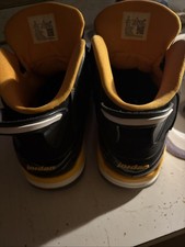 Jordan Black And Yellow Size 13 Men's