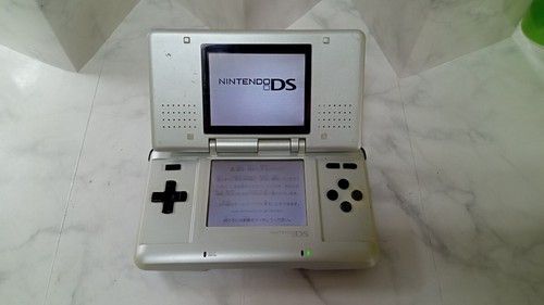 "Nintendo DS NTR-001 Original Console Only Tested Working" 1 - Picture 1 of 8