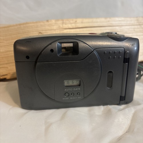 Fujifilm Zoom Date 60 - 35mm Point & Shoot Film Camera - Fujinon 45-60mm - Picture 3 of 8