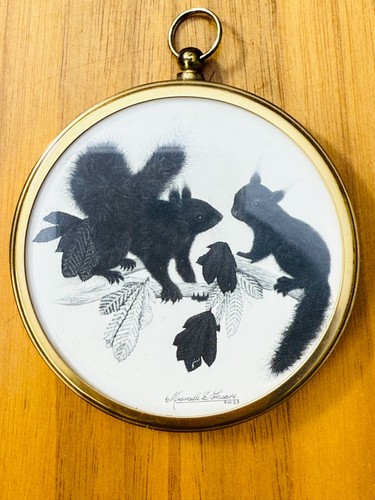 Marcelle D. Shears Wildlife Silhouette Wall Plaques Set of 6 The Miniature World - Picture 11 of 11