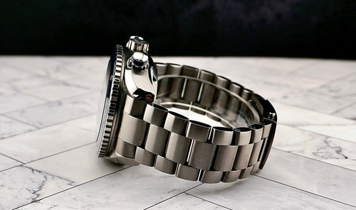 OMEGA 45mm Seamaster Planet Ocean Blue dial Titanium Men's Watch 232.90.46.51.03 - Picture 7 of 11