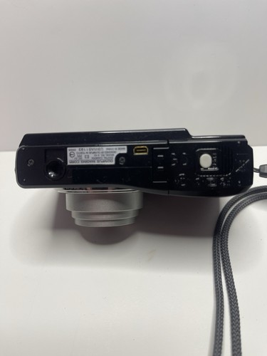 Olympus X-42 Digital Camera Black -Item Not Working. Sold As Parts Only. - Picture 4 of 4