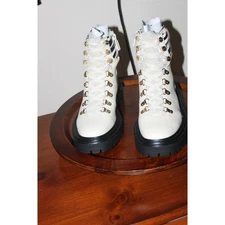 Circus by Sam Edelman Flora Cold Weather Lug Sole Hiker Booties Womens 8M Combat