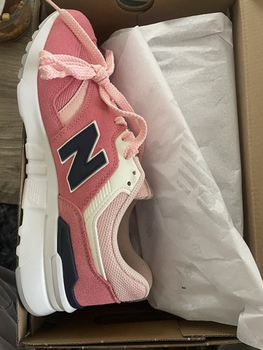 new balance Classics Traditional - Picture 2 of 7