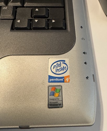 Ordenador Portátil, Compaq Presario 2500, 2.4GhZ, 960 MB RAM, 100 GB HD, Buen Estado - Imagen 4 de 20