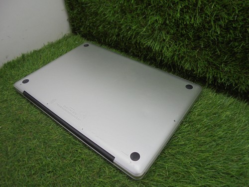 Apple MacBook Pro 17" Late 2011 A1297 Intel Core i7 HIGH SIERRA 250GB SSD 4GB L5 - Picture 17 of 17