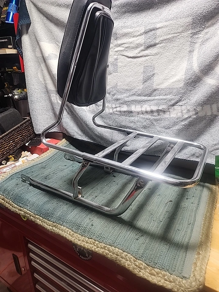 Suzuki - Encosto para passageiros, cromado  - Imagem 2 de 4