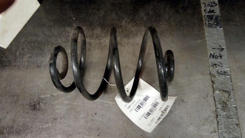 Coil Spring Rear Fits 97-05 PARK AVENUE 5253847 - Image 3 of 4