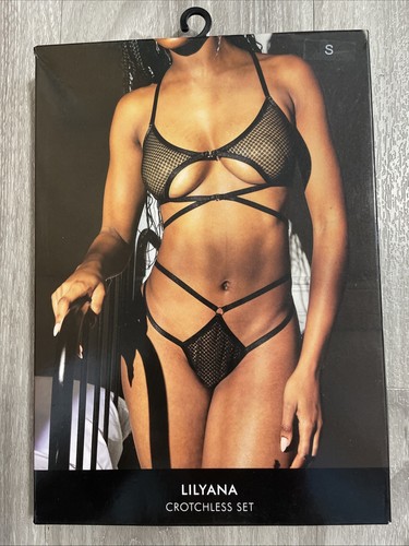 Ann Summers - Lilyana Schritt offen Set Größe Small 8-10 - neu. Im Karton