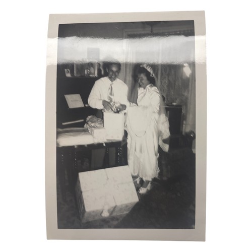 Lote de fotos de boda vintage ~ Elige y elige vieja foto de novio en blanco y negro - Imagen 24 de 38