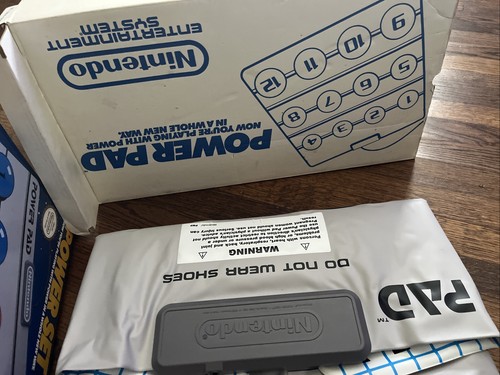 1998 Original Vintage NES Nintendo Entertainment Power Set Box And Power Pad - Picture 3 of 9