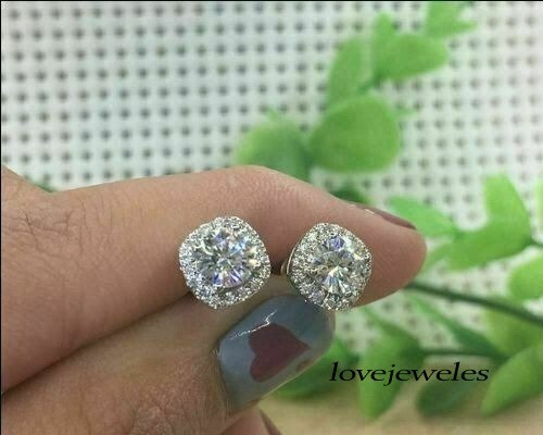 1.49CT Round Cut Real Moissanite 14K White Gold Over Halo Stud Earrings Women's - Bild 4 von 5