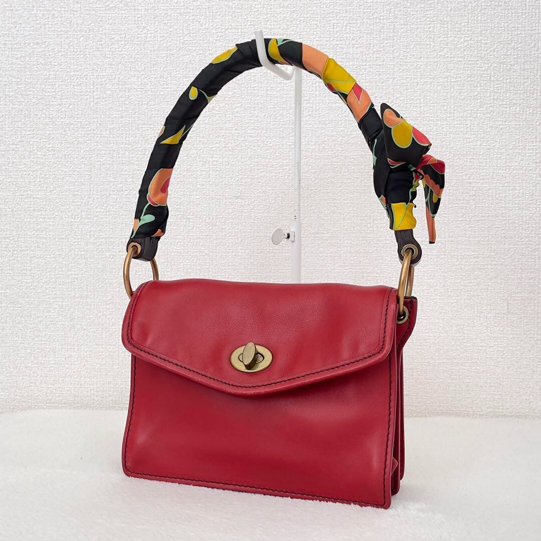 バッグ archive minmiu turn lock leather bag miu miu archive turn lock one shoulder - メルカリ