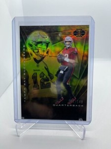 TOM BRADY 2020 ILLUSIONS TROPHY COLLECTION 002/149 SP YELLOW PARALLEL BUCANEERS