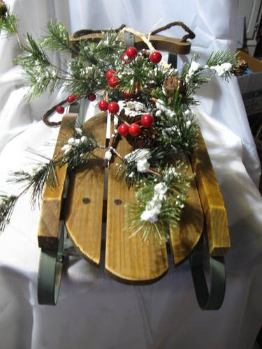 Wooden 19" NEW sled winter greenery, pinecones exceptionally made decor for room - Picture 11 of 22