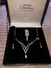 Henley Glamour Crystal Colection