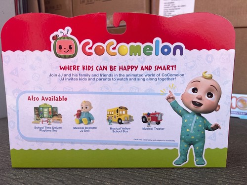 Cocomelon Winter 4 Pack Figures NEW IN BOX! - Picture 2 of 4