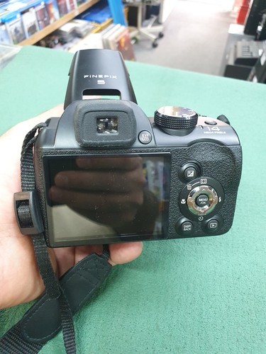 Fujifilm FinePix S4300 14MP Bridgekamera Digitalkamera *Wie Neu* - Bild 8 von 24