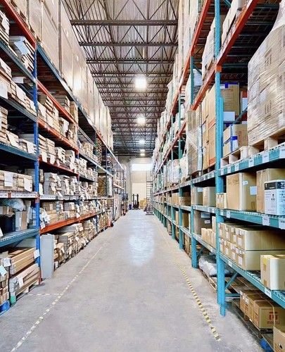 1PC new SGD7S-5R5A00A002 1PCS NEW Yaskawa Servo Drive SGD7S-5R5A00A002## - Picture 3 of 3