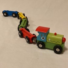 Bigjigs Dragon Train Wooden Engine  4 Cars - Brio  Thomas Railway Compatible