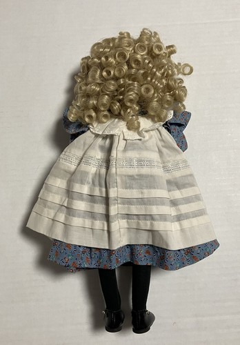 Ashton Drake Collectible 15” Doll Hilary by Dianna Effner Curly Blonde Hair - Picture 4 of 9