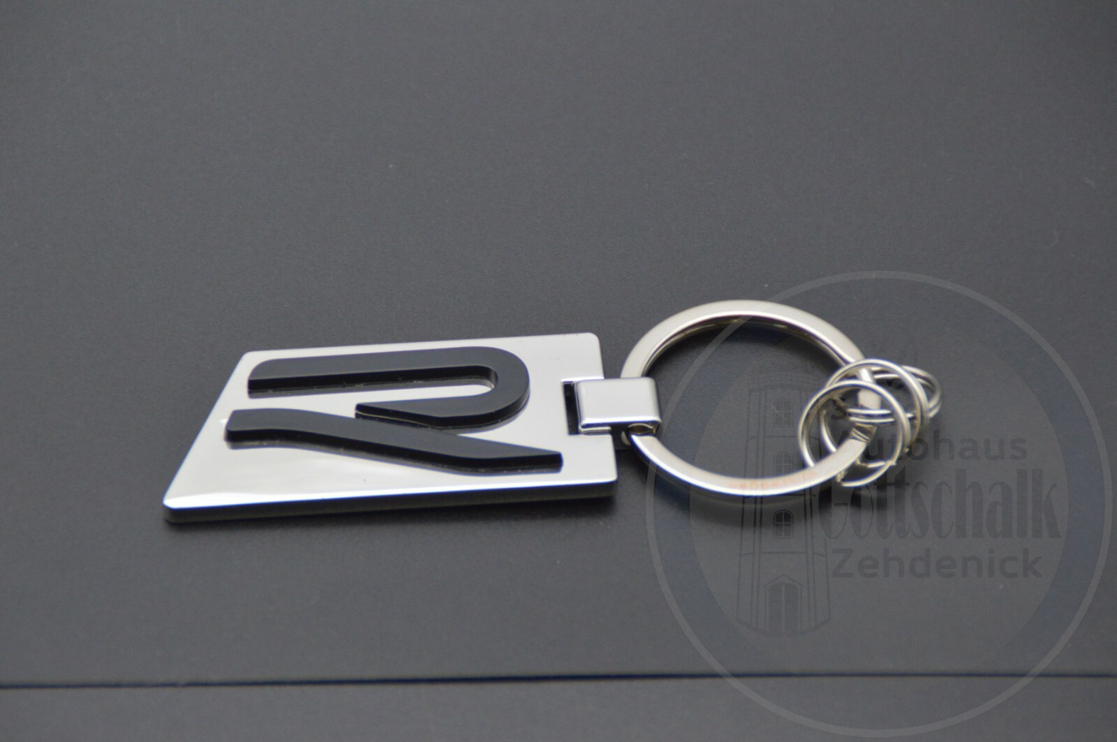 Original VW R Schlüsselanhänger Anhänger silber Metall 5H6087010 