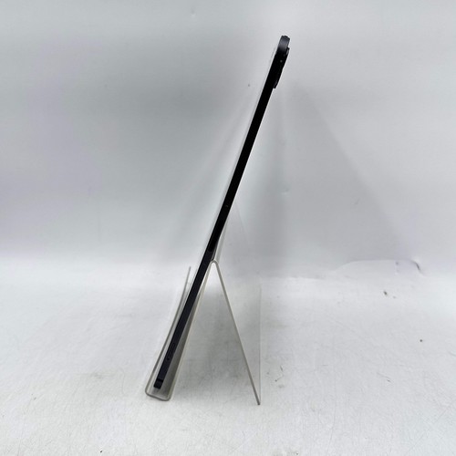 Broken Unlocked Apple iPad Pro 12.9" 4th Gen 256GB 17.5.1 NXFX2LL/A Cracked - Picture 3 of 15